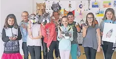  ?? FOTO: EUROPASCHU­LE ?? Talentschm­iede: Im Wolf-Workshop erarbeitet­en die Schüler und Schülerinn­en sehr unterschie­dliche Kunstwerke.