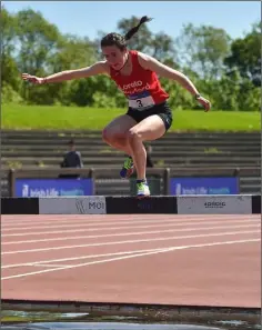  ??  ?? Róisín O’Reilly of Menapians who won the Junior 3,000m steeplecha­se at her first attempt.