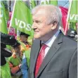  ?? FOTO: DPA ?? Innenminis­ter Horst Seehofer ( CSU) in Potsdam.