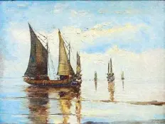  ??  ?? A member of the Amorsolo school, Elias Laxa has consis- tently done well in the online auction. The starting bid for this seascape is P18,000.