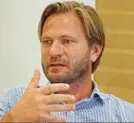  ??  ?? Tom Becker, General Manager Central &amp; Eastern Europe bei Alteryx: „Die Fachabteil­ungen müssen mit Use Cases spielen können.“