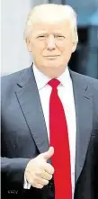  ?? Dekret o regulaci bank již podepsal FOTO ČTK/ AP ?? Prezident Donald Trump