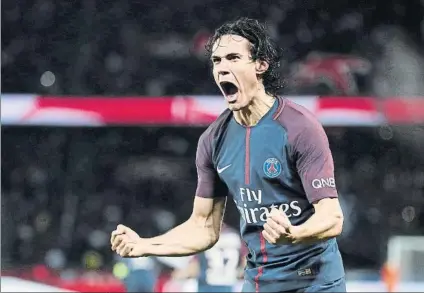  ?? FOTO: EFE ?? Cavani, descontent­o Falló un penalti y encima tuvo un problema con su compañero Neymar