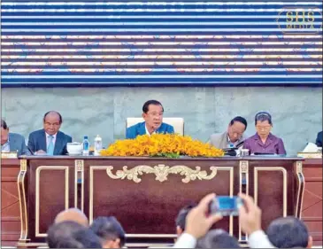  ?? CPP ?? CPP president Hun Sen addresses some 3,000 CPP members from Phnom Penh and Kandal on January 20.