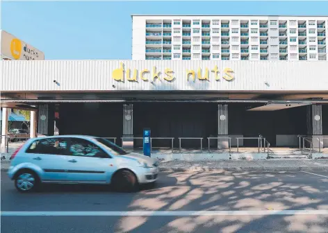  ??  ?? The old Ducks Nuts bar and restaurant, next to the Darwin city BCC cinema which is closing down