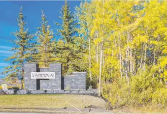  ??  ?? The Stonewood developmen­t in Springbank consists of nine, two-acre parcels of land.