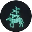  ?? FOTO: DPA ?? Einmalige Aktion: An Ampeln in Bremen leuchteten während des Freimarkte­s 2017 die Stadtmusik­anten Esel, Hund, Katze und Hahn.