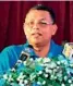  ??  ?? DPMC Director (Parts &amp; Accessorie­s) Jayantha Ratnayake addressing the gathering