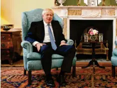  ?? Foto: Duncan McGlynn, Getty ?? Boris Johnson unternimmt enorme finanziell­e Kraftanstr­engungen. Seine EU-Partner will der Premiermin­ister vorerst nicht treffen.