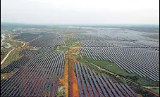  ?? PTI ?? An aerial view of a 750 MW solar power plant project inaugurate­d by Prime Minister Narendra Modi in Rewa on Friday.