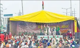  ?? PTI ?? Farmers protesting against the new farm laws at Ghazipur border in New Delhi, on Wednesday.