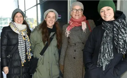  ?? FOTO: LEHTIKUVA/JUSSI NUKARI ?? DAGS ATT HANDLA. Jonna Nyman, Marika Parkkomäki, Eva Biaudet och Mia Hafrén deltog i Women’s March Helsinki.