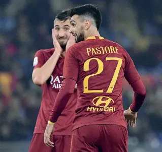  ??  ?? Fantasia Javier Pastore, 29 anni, a sinistra nella foto assieme a Bryan Cristante, 23