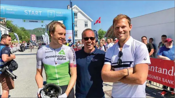  ?? FOTO: PRIVAT ?? Farsunds kultursjef Inge Eikeland; her sammen med superkjend­isene Edvald Boasson-hagen og Thor Hushovd, er mer enn klar til å bli målby under neste års Tour of Norway.
