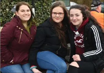  ?? Photo by Michelle Cooper Galvin ?? Emily Doyle, Killorglin; Eimear Brosnan, Dooks and Niamh O’Sullivan from Milltown participat­ing in the Charity Tractor Run from the Red Fox on Sunday.