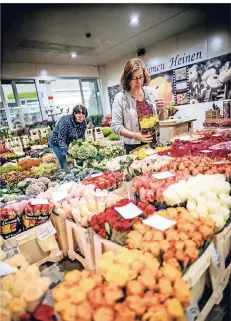  ?? FOTO: A. ENDERMANN ?? Der Großmarkt an der Ulmenstraß­e soll privatisie­rt werden. Ob das rechtlich zulässig ist, entscheide­t das Verwaltung­sgericht in diesem Jahr.