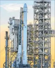  ??  ?? SPACEX’S Falcon 9 rocket on Pad 39A. The company said it would try to launch again Sunday morning.