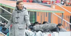  ??  ?? Ob rot, ob grau – Julian Nagelsmann kann endlich wieder über Mode reden.