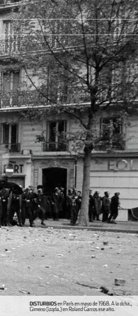  ??  ?? disturbios en parís en mayo de 1968. a la dcha., Gimeno (izqda.) en roland Garros ese año.