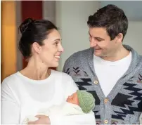  ??  ?? Jacinda Ardern and partner Clarke Gayford with teheir baby daughter.