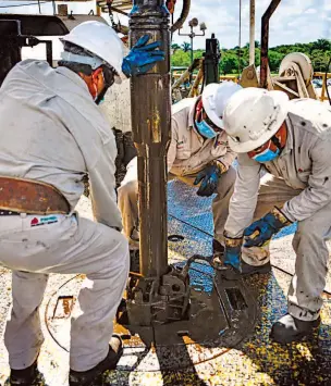  ?? CORTESÍA: TW @PEMEX ?? Los ingresos petroleros subieron 26.9 por ciento al cierre de mayo