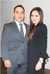  ?? Foto: José Vázquez ?? Óscar Oropeza e Ivette Chávez asistieron a la celebració­n de los graduados.