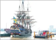  ?? PROVIDED TO CHINA DAILY ?? A replica of East Indiaman Gotheborg, a Swedish merchant ship, visits Guangzhou in 2006, commemorat­ing the city’s brilliant history of the ancient Maritime Silk Road.