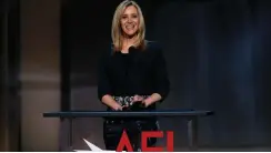  ?? | MARIO ANZUONI Reuters ?? ACTRESS Lisa Kudrow speaks on stage.