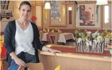  ?? FOTOS: MAIKE DAUB ?? Silke D’Amico von der Osteria Ratsstube befürchtet, dass 2G weitere Gäste vergraulen könnte.