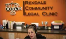  ?? NICK KOZAK FOR THE TORONTO STAR ?? A consultant’s report on city police singled out multi-agency partnershi­p hubs, like the Rexdale Community Legal Clinic, as a great opportunit­y.