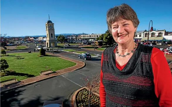  ?? PHOTO: DAVID UNWIN/FAIRFAX NZ ?? Keep Feilding Beautiful will look for a new chairperso­n when Reena Wallis moves to Palmerston North.