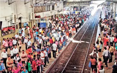  ??  ?? Fort railway station: The strike called from Thursday, by TUs representi­ng Railways employees, caused severe inconvenie­nce to tens of thousands of commuters.Pic by Indika Handuwala
