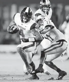  ?? AL DIAZ adiaz@miamiheral­d.com ?? American Heritage running back Mark Fletcher has been on the Hurricanes’ radar for five years, and though he considered other schools, signing with UM was all but inevitable.