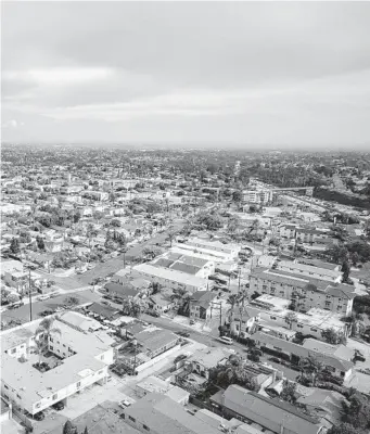  ?? NELVIN C. CEPEDA U-T ?? San Diego County’s population will peak at 3.4 million by 2042 and start dropping after that, said a new forecast by the San Diego Associatio­n of Government­s. For years, forecasts called for San Diego to reach 4 million. SANDAG said the downgrade was the result of declining birth rates and a high cost of living. Dowell Myers, a professor of policy, planning and demography at the University of Southern California, argued that demographe­rs (not just SANDAG) are being too pessimisti­c about future changes to immigratio­n and housing policy. He said it’s more likely the U.S. will become more open to immigrants as the birth rate here continues to decline. Also, he said Sacramento has a recent track record of trying to fix housing so it’s possible an increase in residentia­l constructi­on could lower costs. The same goes for local government­s in San Diego that often focus on housing costs.
Phil Blair Manpower