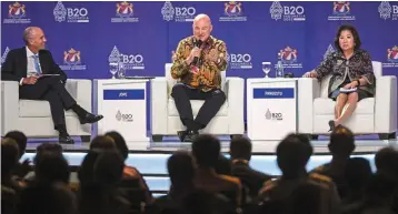  ?? ?? New strategy: Jope (centre) speaking at a discussion session at the G20 dialogue in Nusa Dua, Bali. Unilever’s cost inflation is running at more than 20% this year. — AFP