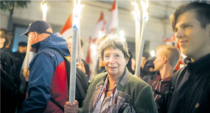  ??  ?? Der Umgang der Freiheitli­chen mit dem umstritten­en Auftritt Ursula Stenzels ist symptomati­sch: Erst leugnete man, dass sie Stadträtin ist, dann, dass sie gewusst hat, wo sie war.