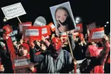  ??  ?? REUTERS Women hold signs during a demonstrat­ion to protest violence against women, in Nantes, France, on November 25, 2019.