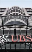  ??  ?? επιλογή, σύμφωνα με τη UBS, είναι η διακράτηση των υφιστάμενω­ν ομολόγων.