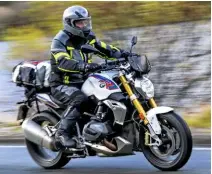  ??  ?? The BMW R1250R is the perfect steed for a mid-wales blast