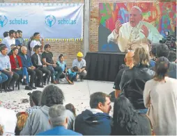  ?? FOTOS: TELAM ?? Desde el Vaticano, se dirigió a tres ciudades en simultáneo. VIDEO.