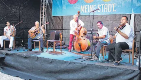  ?? FOTOS: SABINE RÖSCH ?? Das Romeo Franz Ensemble deckt eine breite Jazzvielfa­lt ab.