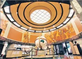  ?? Mel Melcon Los Angeles Times ?? JOURNALIST­S launched an effort to have the NewsGuild-CWA represent the L.A. Times newsroom in collective bargaining. Above, The Times’ Globe Lobby.