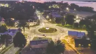  ?? CITY OF FREDERICTO­N ?? Fredericto­n's Victoria Circle roundabout has been declared Internatio­nal Roundabout of the Year by the United Kingdom's Roundabout Appreciati­on Society.