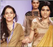  ??  ?? Designer Anavila Mishra with actress Konkana Sen Sharma.