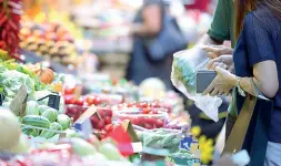  ??  ?? Alimentari
I prezzi a settembre sono più alti del 2,5%. Rincari soprattutt­o per frutta e verdura