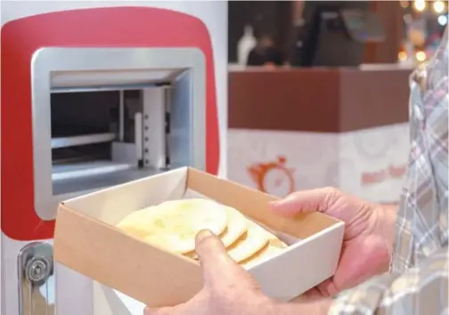  ?? WAM ?? Fresh bread will be available through smart machines in several outlets.