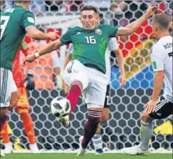  ??  ?? EN LA LISTA. El Betis se ha interesado por Héctor Herrera.