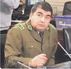  ??  ?? ► El general de Carabinero­s René Ureta, ayer en la comisión investigad­ora.