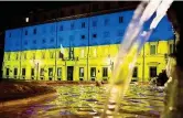  ?? ?? Solidariet­à Palazzo Chigi con i colori dell’Ucraina