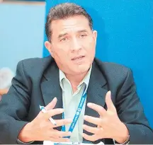  ?? FOTO: EL HERALDO ?? Rodolfo Peña, representa­nte de la OPS en Honduras, expresó que comprarán medicament­os para hospitales.